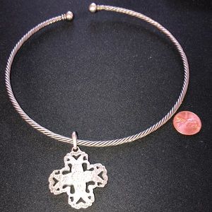 Juicy Couture Cross Necklace silver tone choker